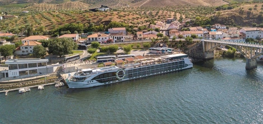 Tauck Christens New River Cruise Ship In Portugal