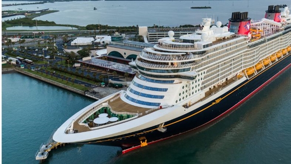 Disney Cruise Line christens fifth ship Disney Wish