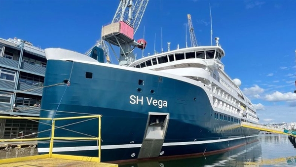 Swan Hellenic christens SH Vega at Helsinki Shipyard