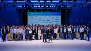Maritime leaders discuss joint net-zero strategies at Royal Caribbean’s Decarbonization Summit