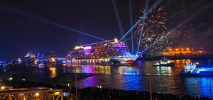 City of Hamburg celebrates cruising in style