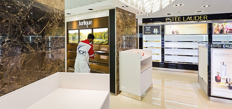 Delivering new retail experiences onboard