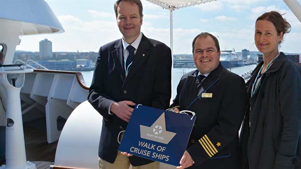 AIDAcara opens the 2017 cruise season in Kiel