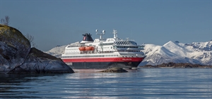 Rolls-Royce to equip six Hurtigruten ferries with hybrid engines