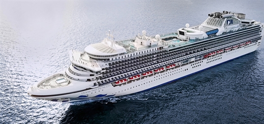 Diamond Princess joins Sapphire Princess in Singapore