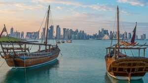 What can guests expect during a cruise call in Qatar?