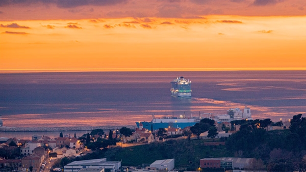 Port of Marseille Fos and Costa Group sign research agreement