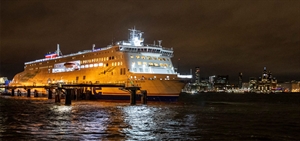 Stena Edda sails maiden voyage across the Irish Sea