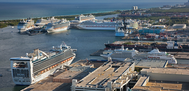 US cruising grew in 2013 