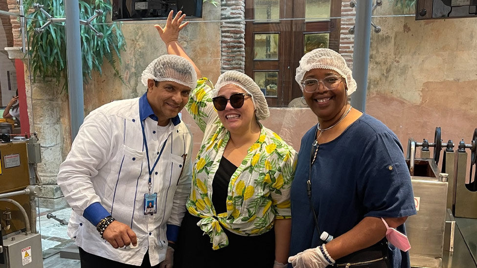 A chocolate making experience in Santo Domingol