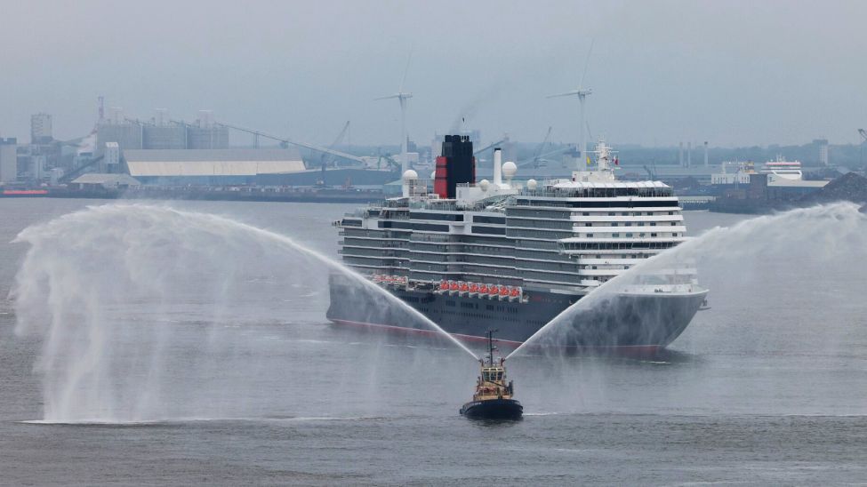 Queen Anne Cunard Liverpool