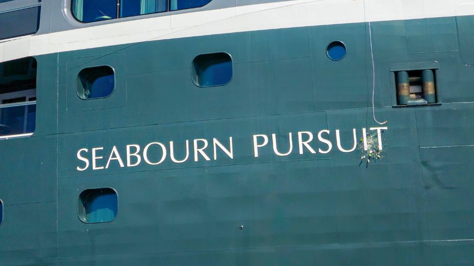 Seabourn Pursuit naming ceremony Ngula Jar Island Australia